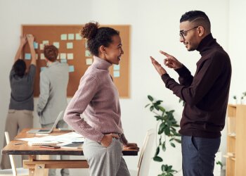 Intuitive header by choose a pre-built header